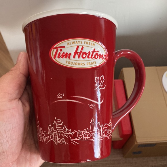 2010 Tim Hortons Red Mug Limited Edition #|N 010 - Picture 4 of 9